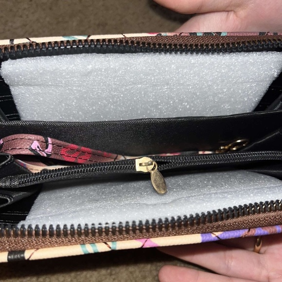 Graphic design multicolored backpack, purse, and matching wallet set - Picture 8 of 9